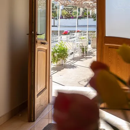 Corte San Lorenzo * Sant'Egidio del Monte Albino